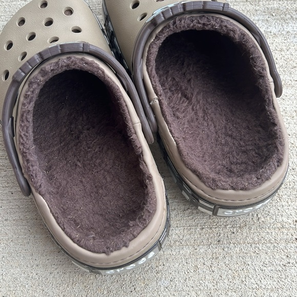 Star Wars Chewbacca Crocs Kids Youth Size J 1 - Picture 4 of 13